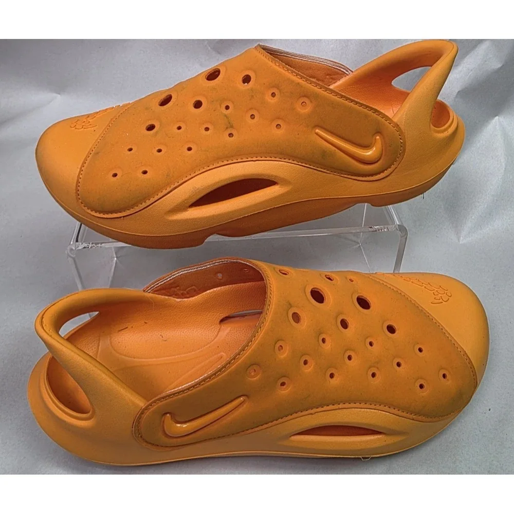 Nike (Sz 7 Y) Youth Aqua Swoosh Big Kids' Sandals Orange Peel